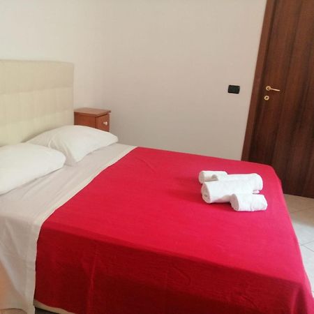 Apartment In Front Of The Train Station! Florence Exterior photo