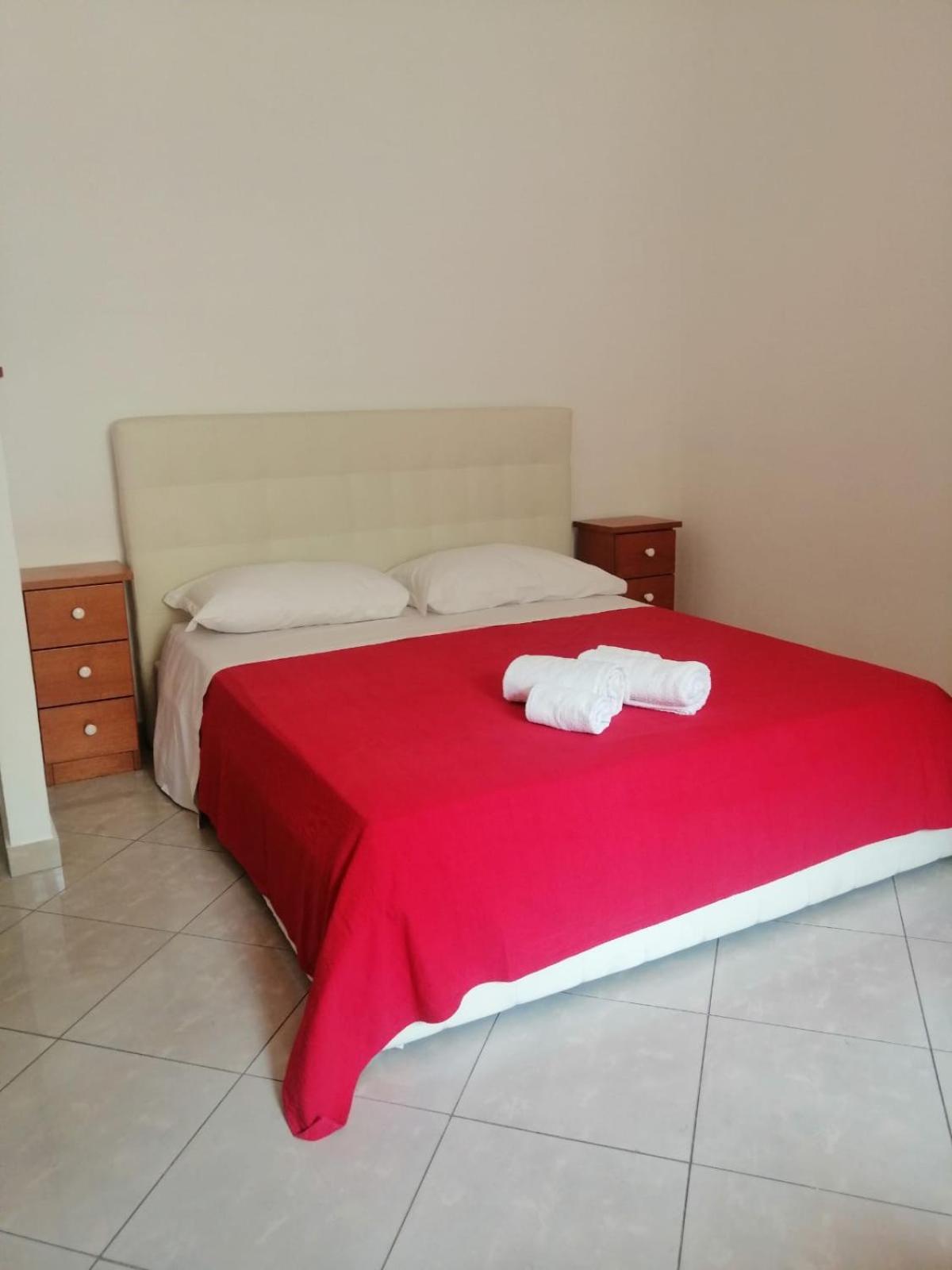 Apartment In Front Of The Train Station! Florence Exterior photo